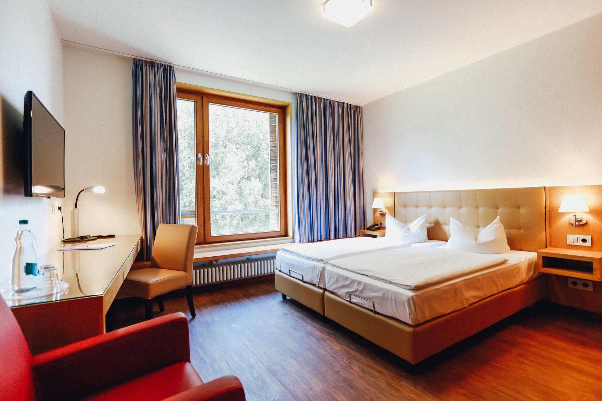 Ostseehotel Dierhagen Εξωτερικό φωτογραφία